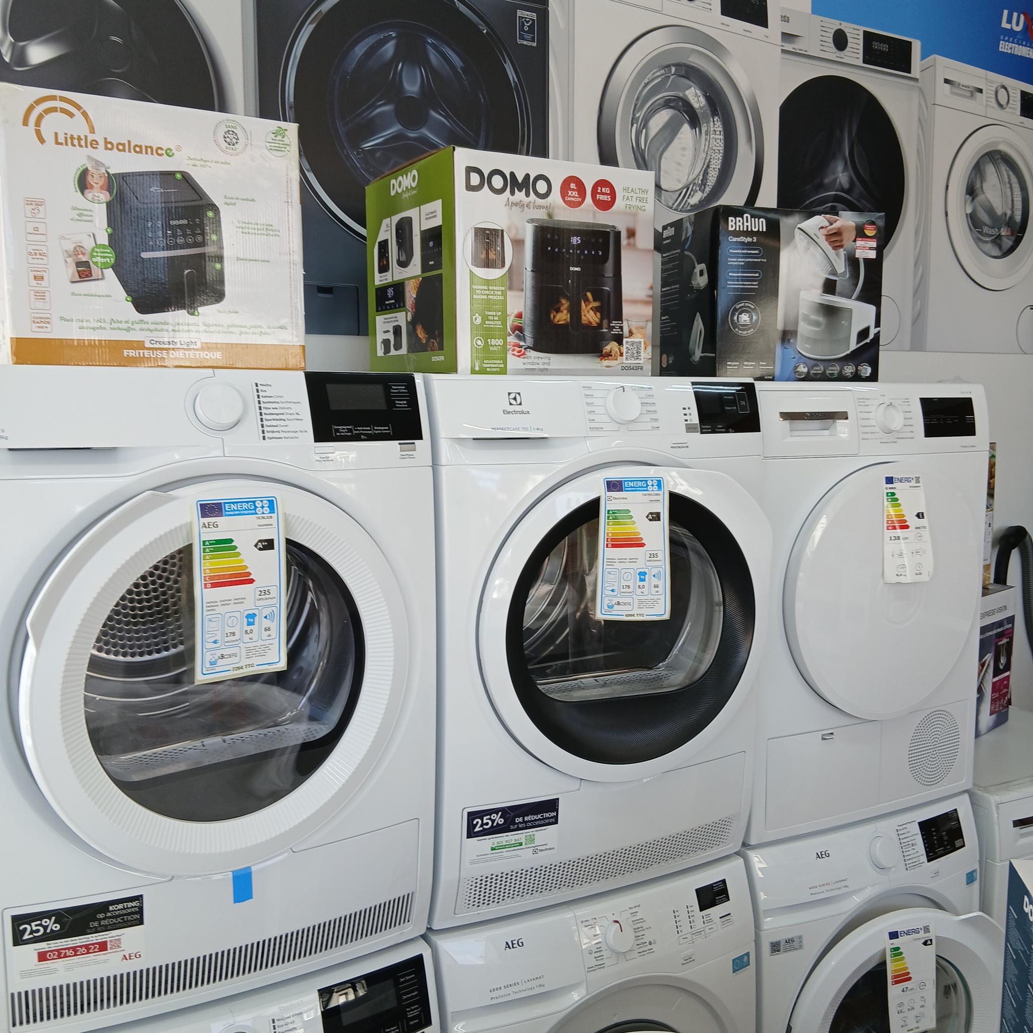 Showroom Lux Electromenager